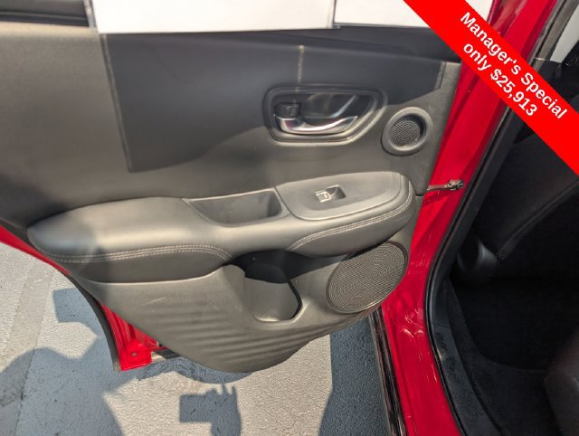 Used 2024 Honda HR-V EX-L image 10