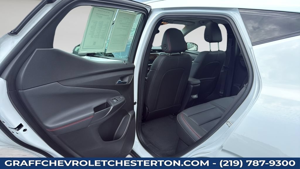 Used 2023 Chevrolet Bolt EUV Premier w/ Sun & Sound Package FWD image 41