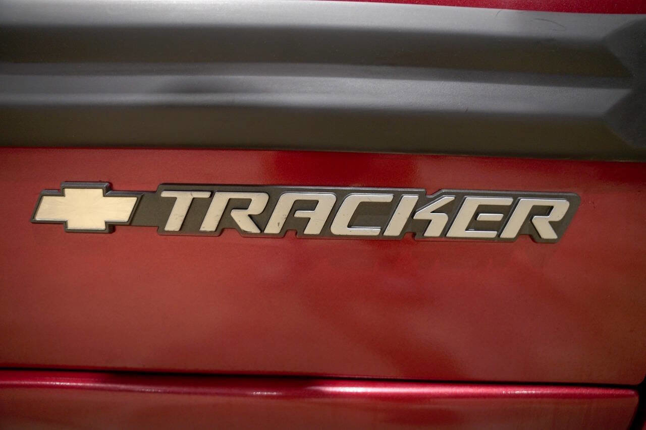 Used 1999 Chevrolet Tracker 2WD Convertible w/ Preferred Equipment Group 2 image 37