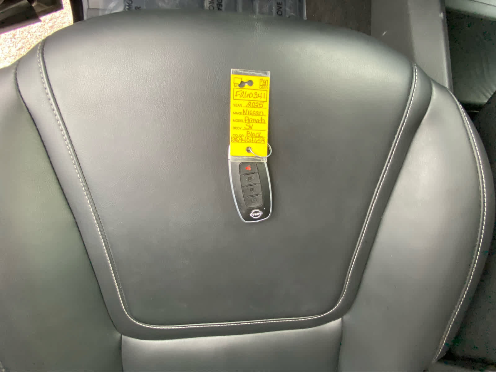 Used 2025 Nissan Armada SV AWD/4WD image 32