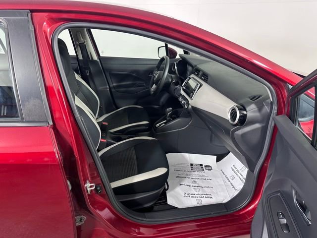 Used 2020 Nissan Versa SV FWD image 10