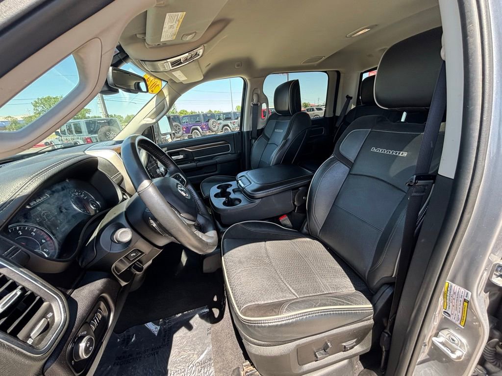 Used 2024 RAM 2500 Laramie AWD/4WD image 17