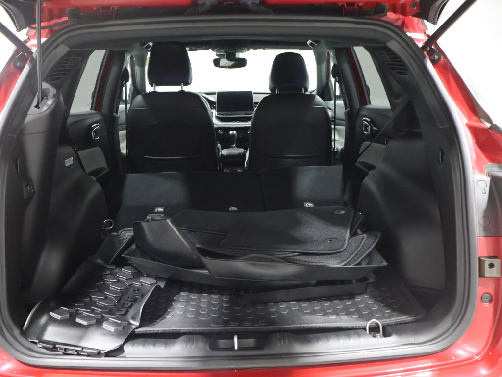 Used 2023 Jeep Compass Limited w/ Elite Group AWD/4WD image 4