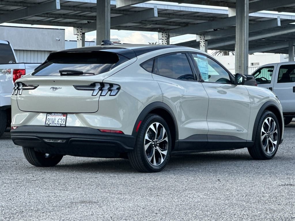 Certified 2025 Ford Mustang Mach-E Select image 4