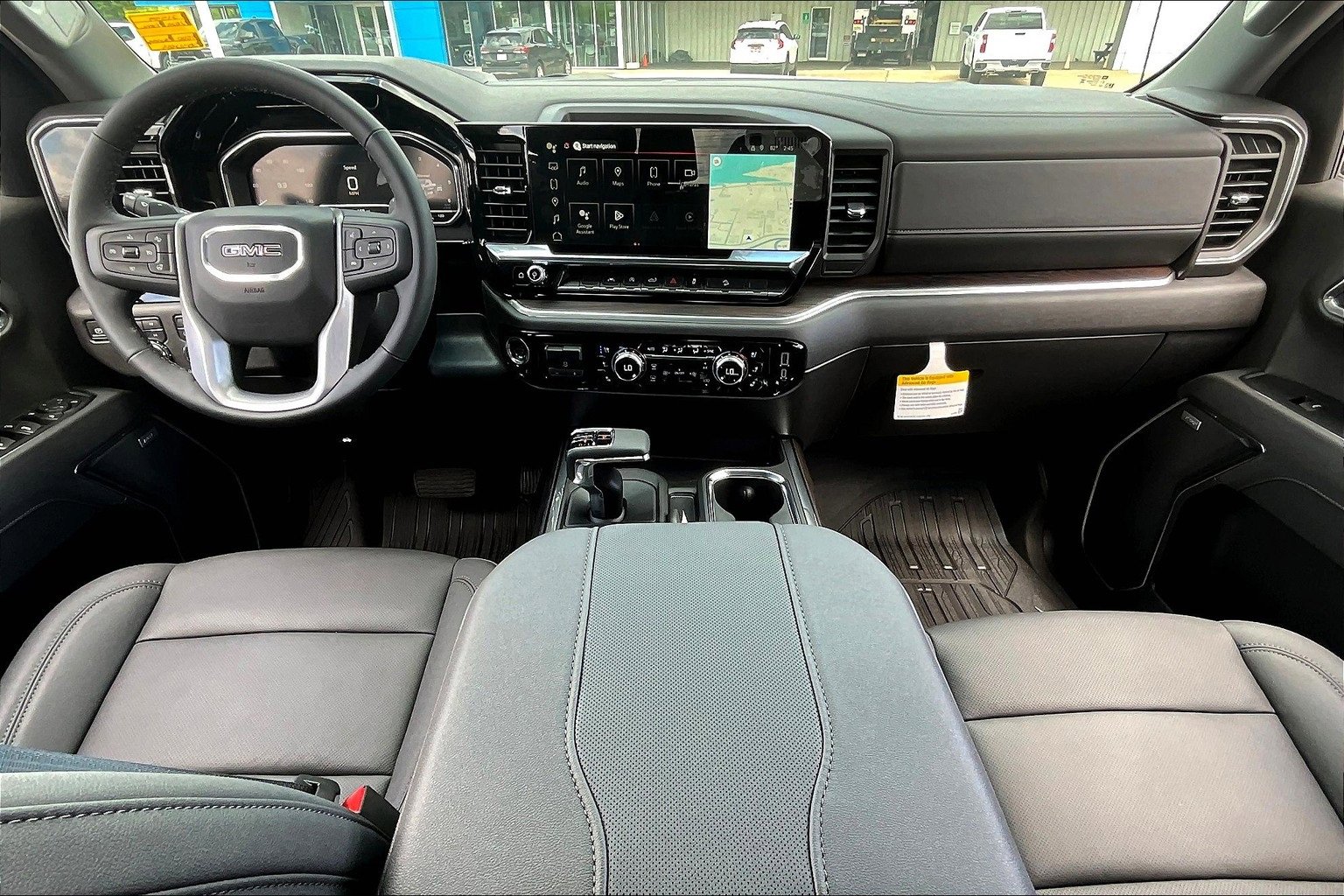 New 2025 GMC Sierra 1500 SLT w/ SLT Premium Package image 5