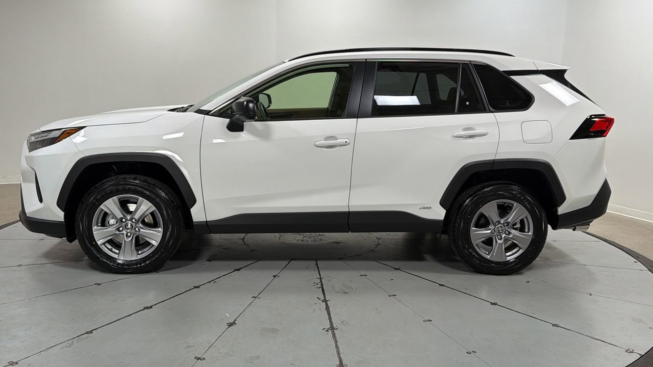 Certified 2025 Toyota RAV4 LE image 8