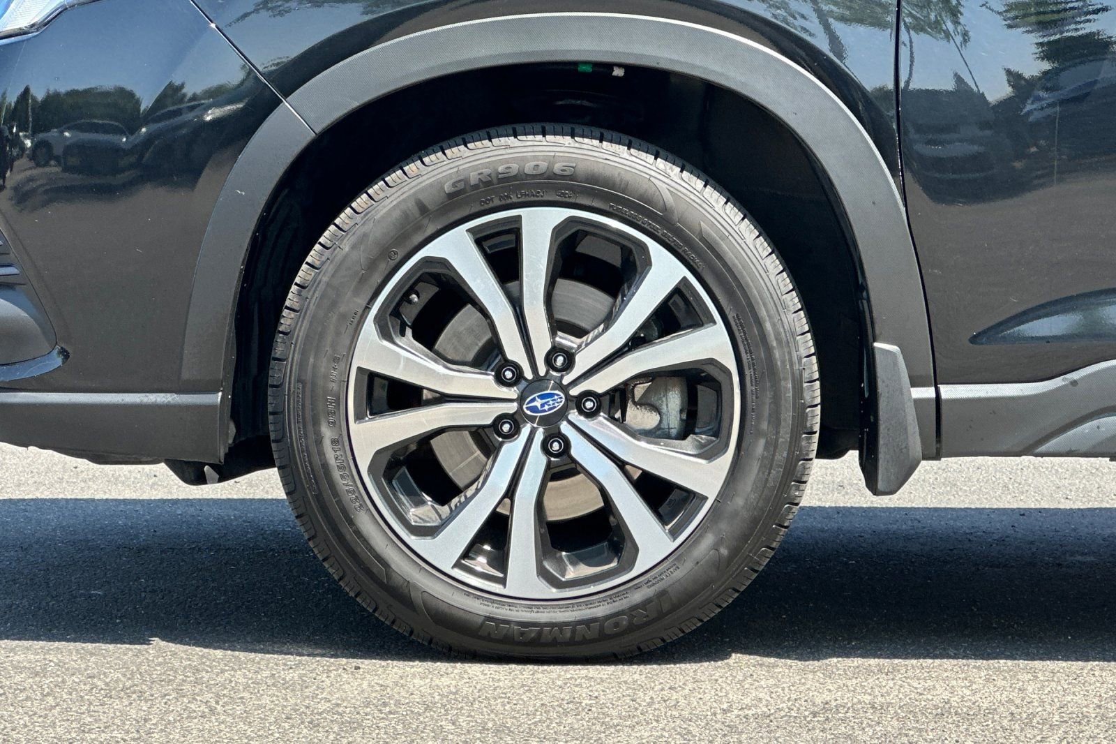 Used 2023 Subaru Forester Limited image 27