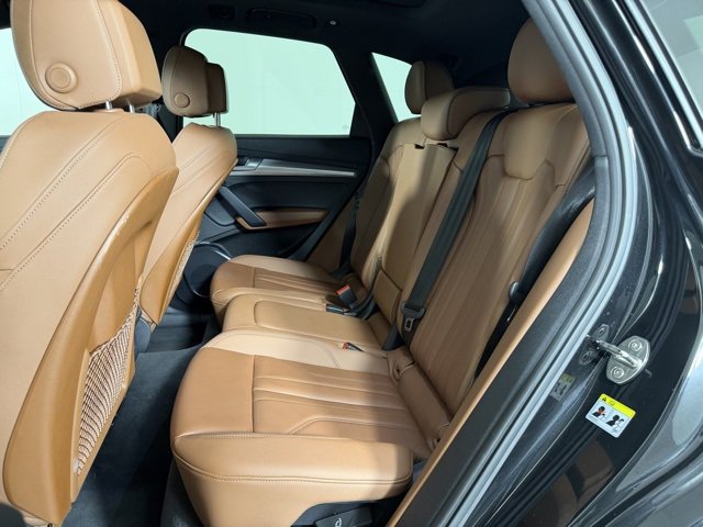 Certified 2025 Audi Q5 2.0T Premium image 21