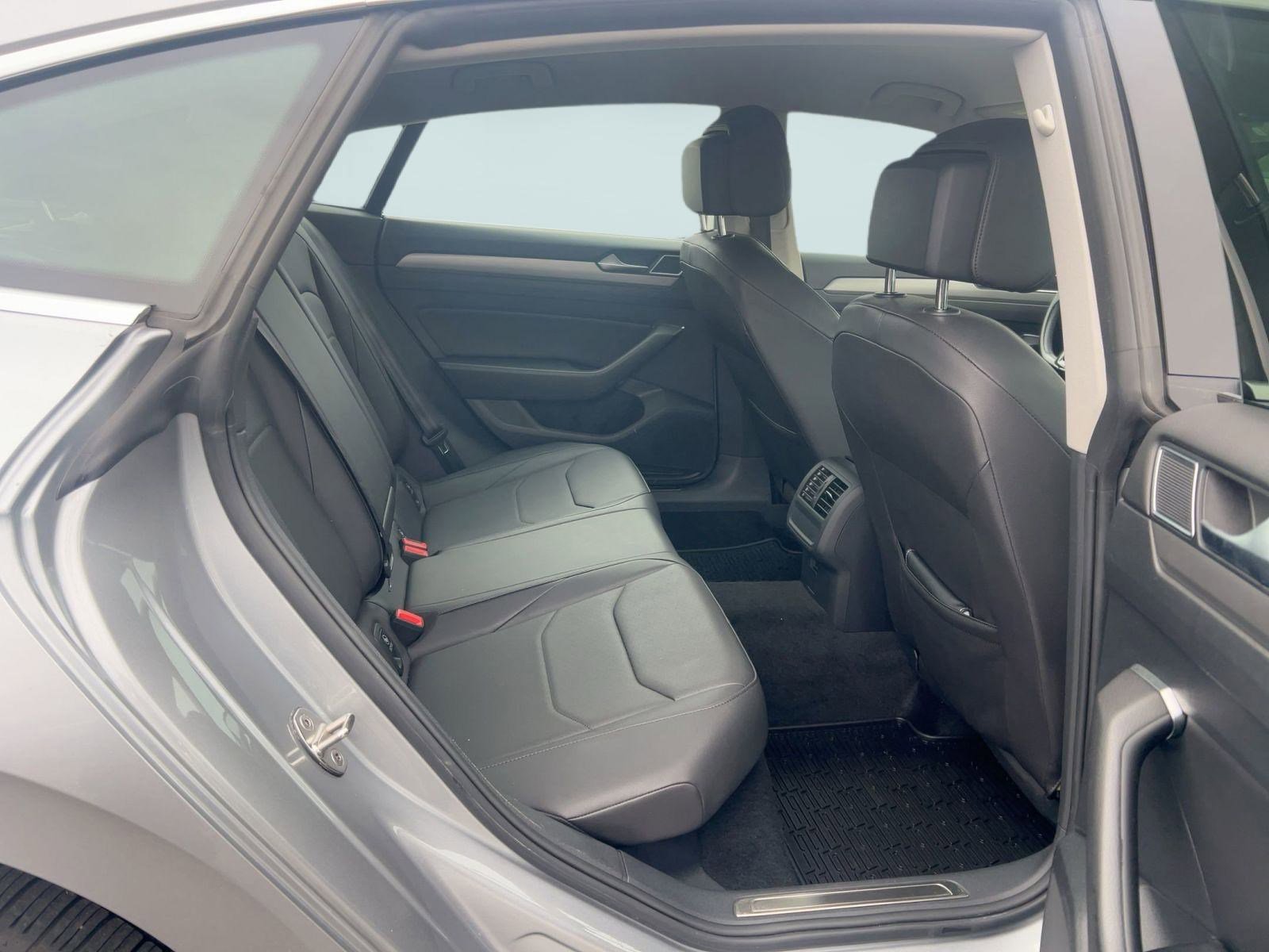 Used 2020 Volkswagen Arteon SE image 25