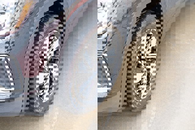 New 2026 Volkswagen Atlas SE image 9