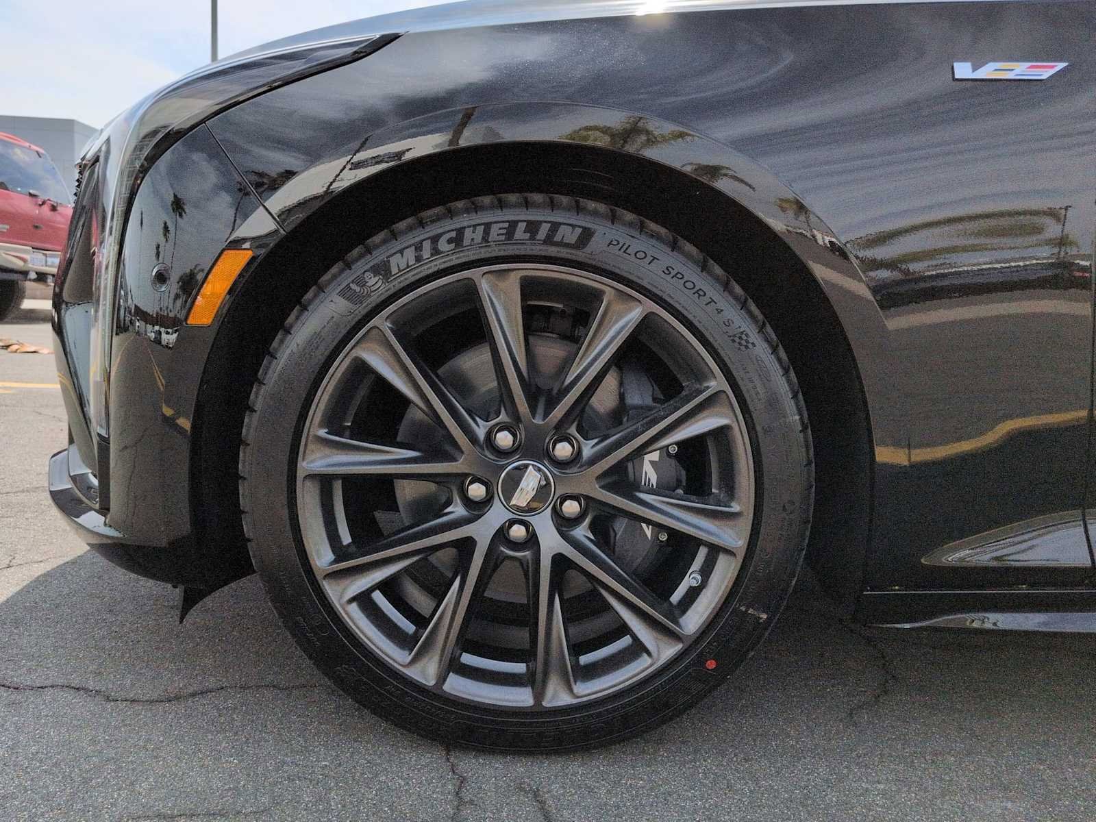 New 2026 Cadillac CT5 V RWD image 30
