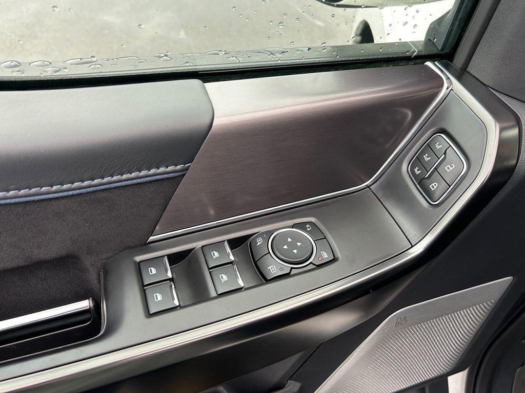 Used 2024 Ford F150 Platinum AWD/4WD image 24