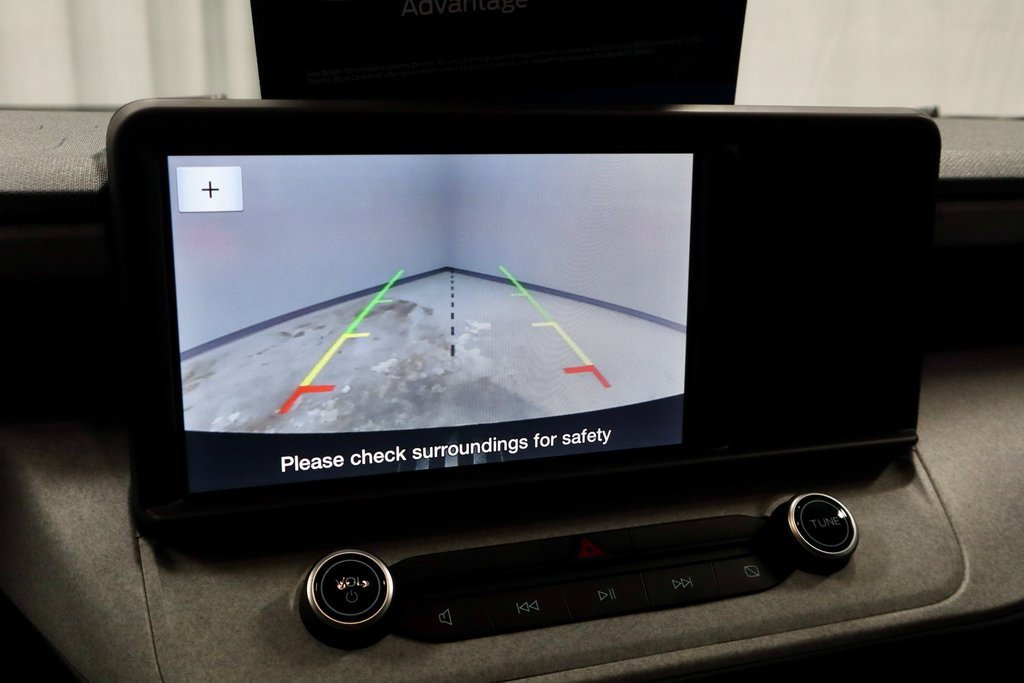 Certified 2022 Ford Maverick XLT w/ Equipment Group 300A Standard image 2