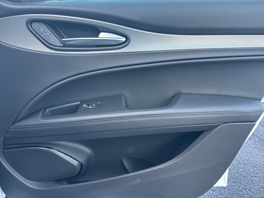 New 2025 Alfa Romeo Stelvio Sprint image 22