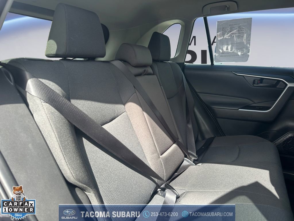 Used 2025 Toyota RAV4 LE AWD/4WD image 18