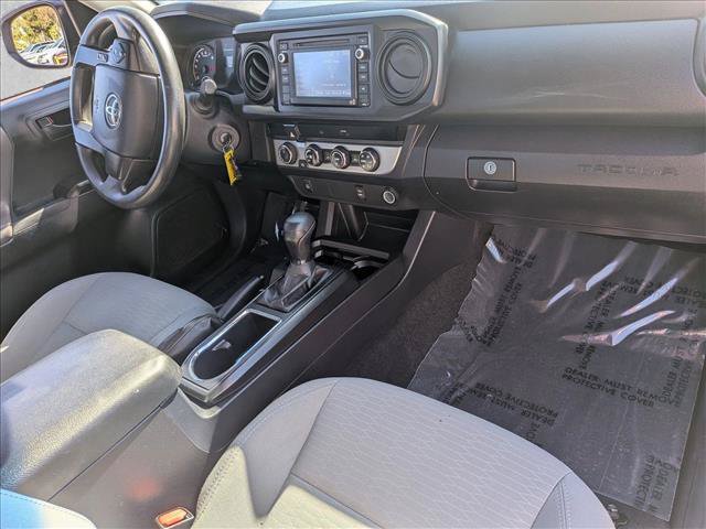 Used 2017 Toyota Tacoma SR AWD/4WD image 20