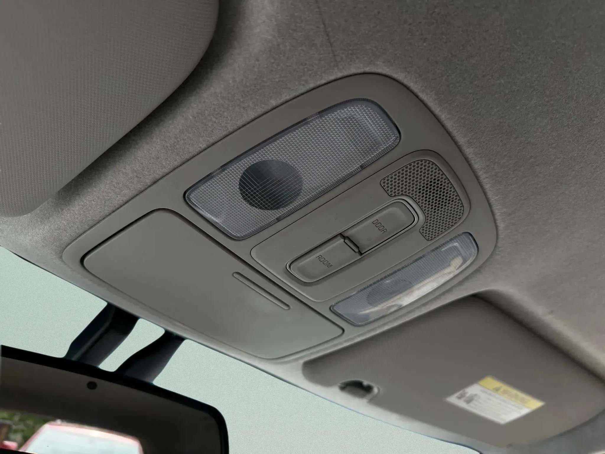 Used 2017 Kia Soul EV image 28