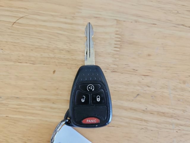 Used 2016 Jeep Patriot Latitude AWD/4WD image 9
