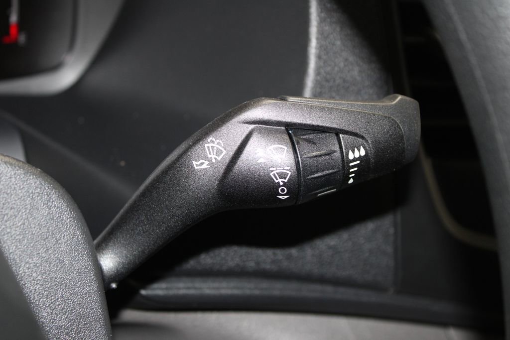 New 2026 Ford Transit 250 148 Medium Roof w/ Load Area Protection Package image 37