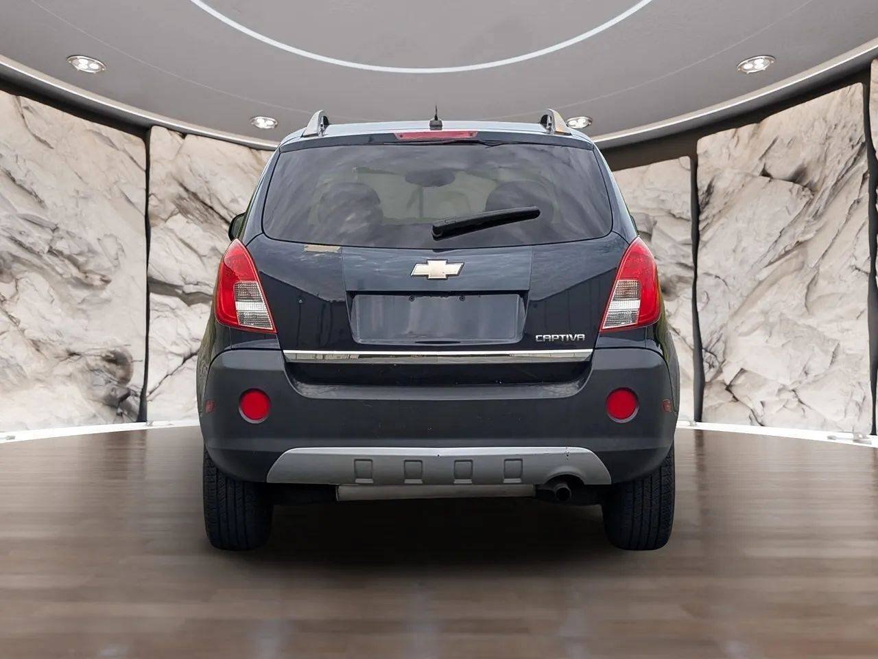 Used 2015 Chevrolet Captiva Sport LS FWD image 9