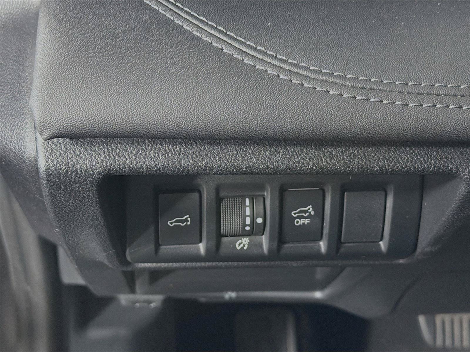 Used 2020 Subaru Outback Limited XT AWD/4WD image 17