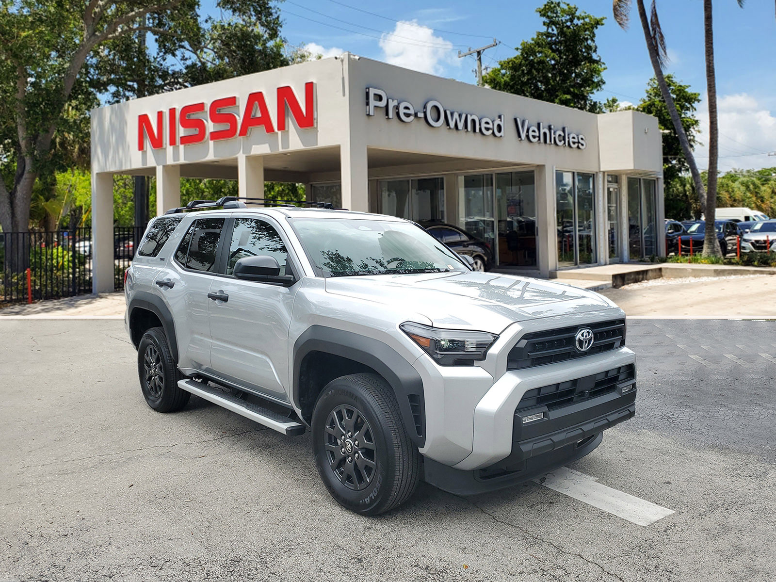Used 2025 Toyota 4Runner SR5 image 3