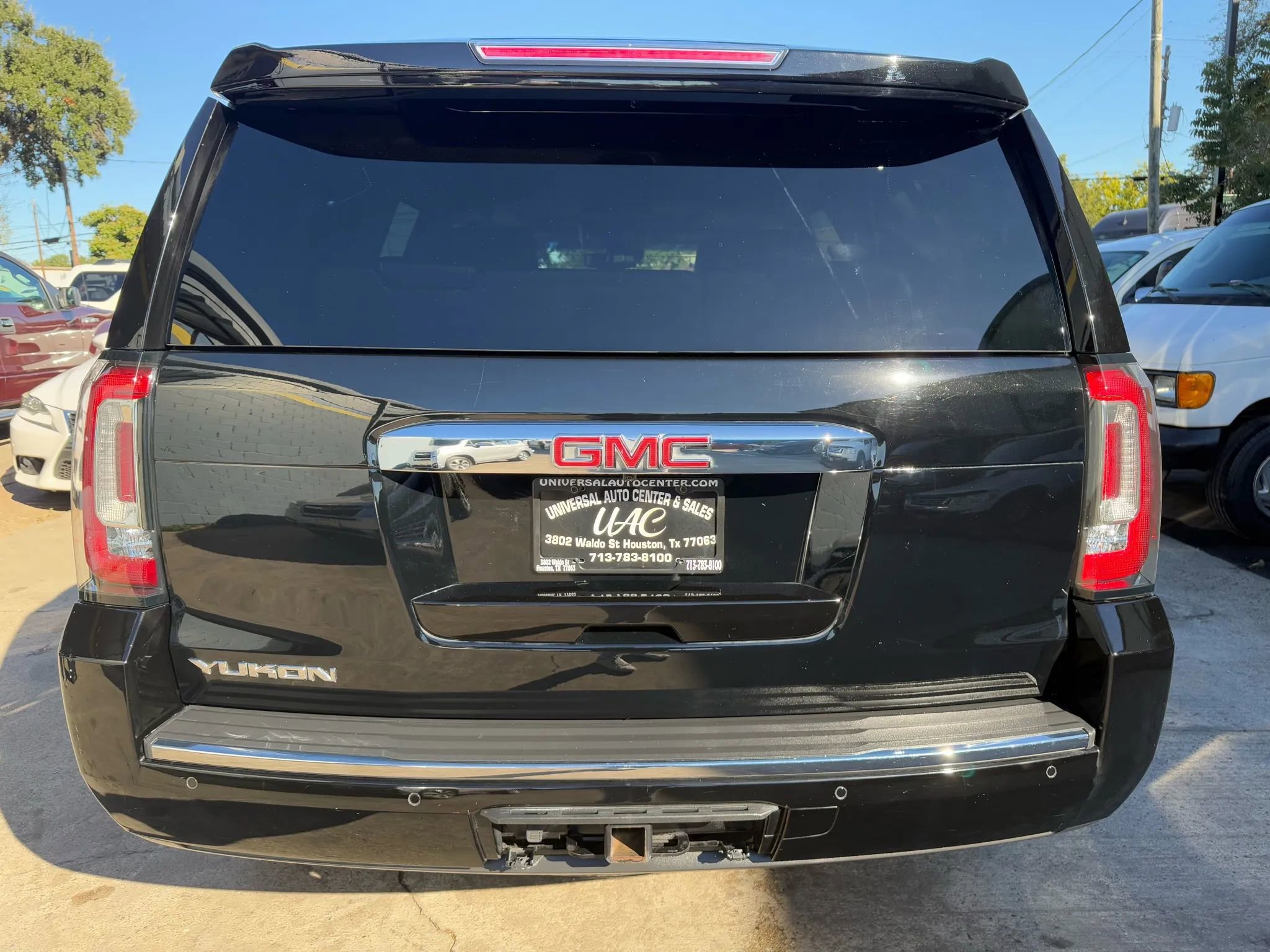 Used 2018 GMC Yukon Denali w/ Denali Ultimate Package image 6