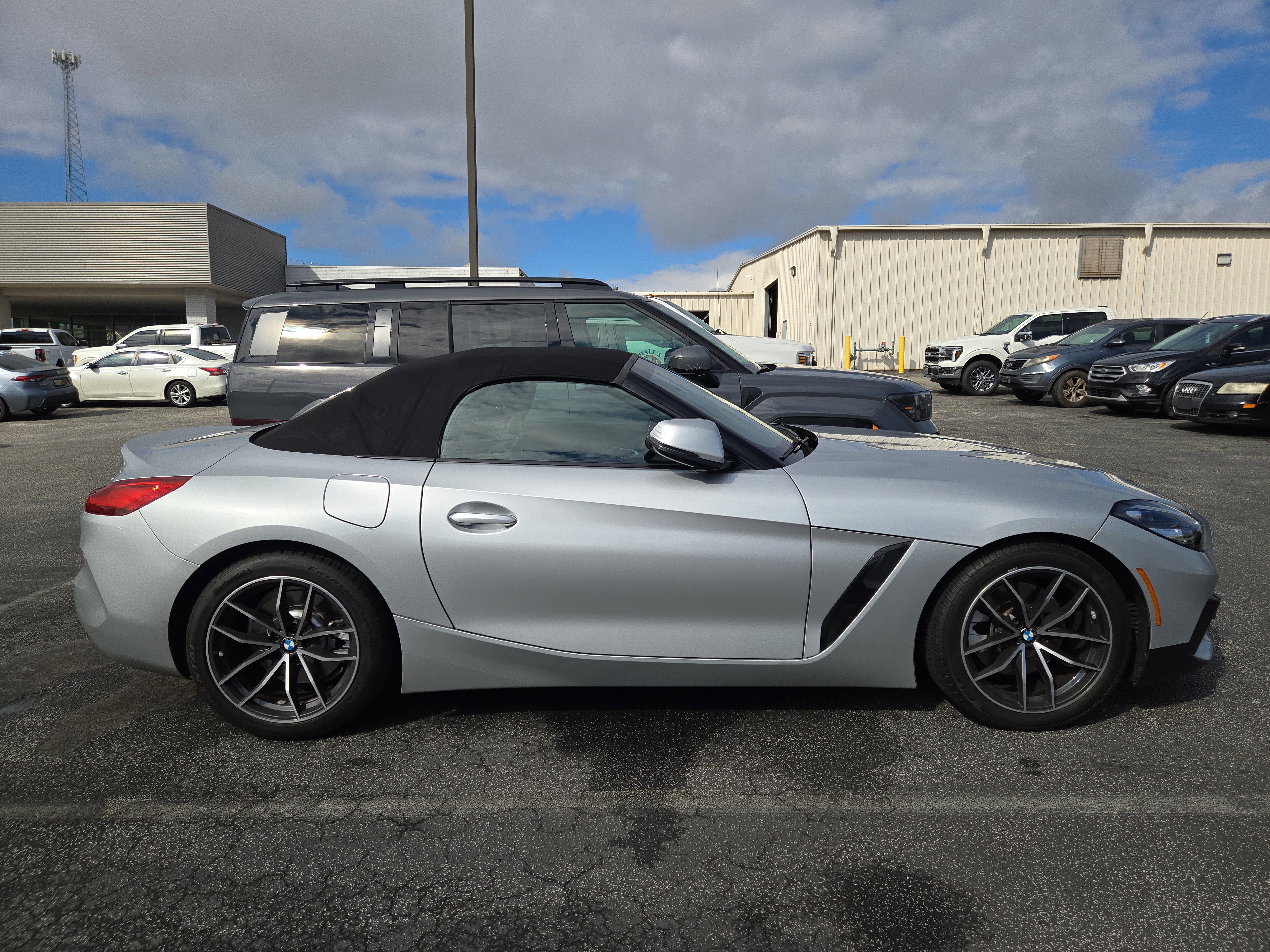 Used 2022 BMW Z4 sDrive30i image 4