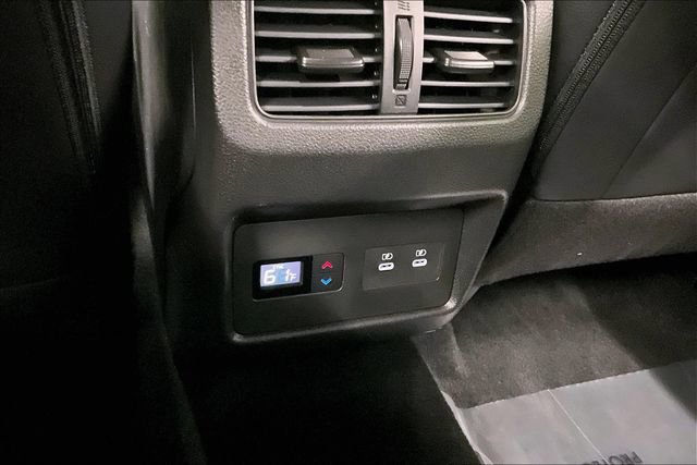 New 2025 Nissan Rogue SL w/ Tech Package image 21