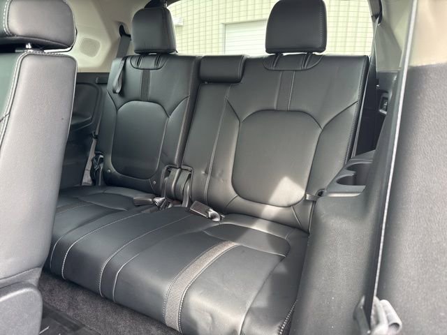 Certified 2023 Honda Pilot Touring image 39