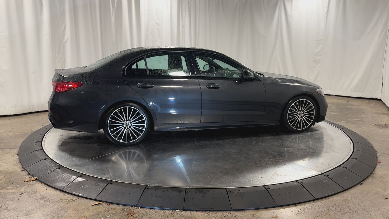 Used 2022 Mercedes-Benz C 300 4MATIC Sedan image 2