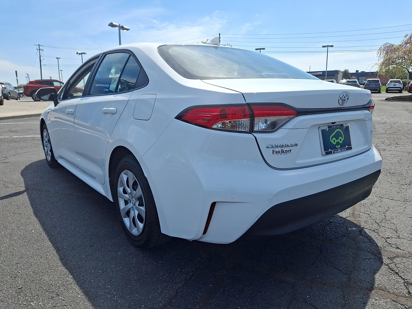 Used 2024 Toyota Corolla LE FWD image 5