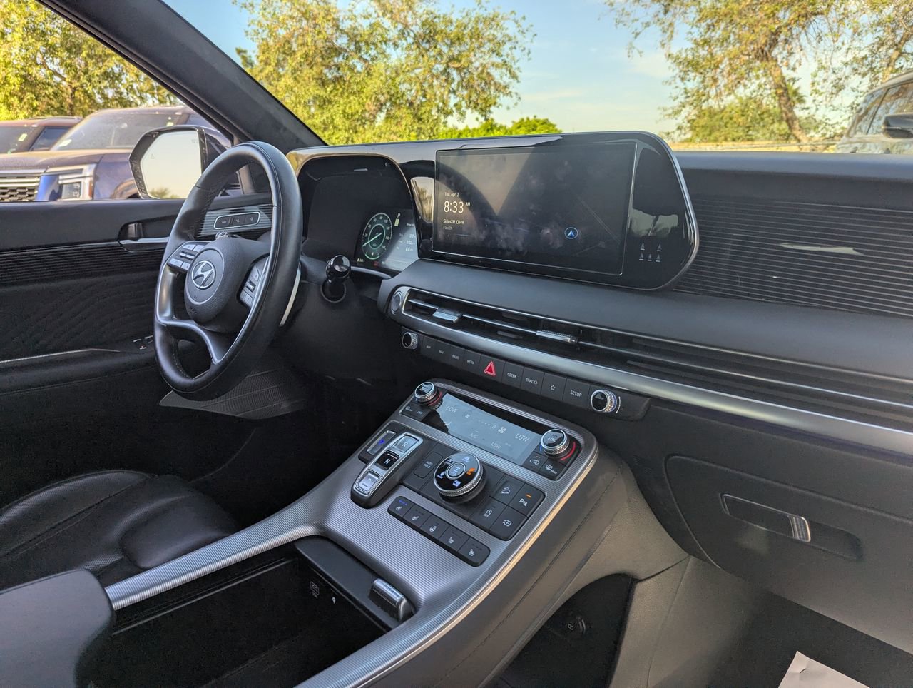 Used 2024 Hyundai Palisade Calligraphy image 13