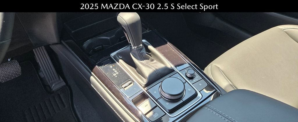 New 2025 MAZDA CX-30 AWD 2.5 S w/ Select Sport Pkg image 31