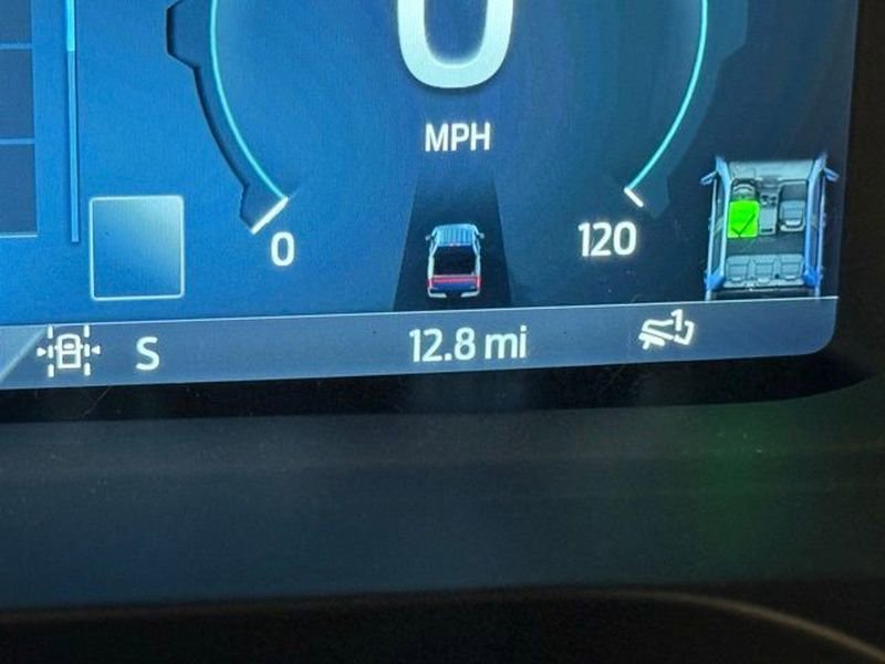 New 2025 Ford F150 Lightning Flash image 20