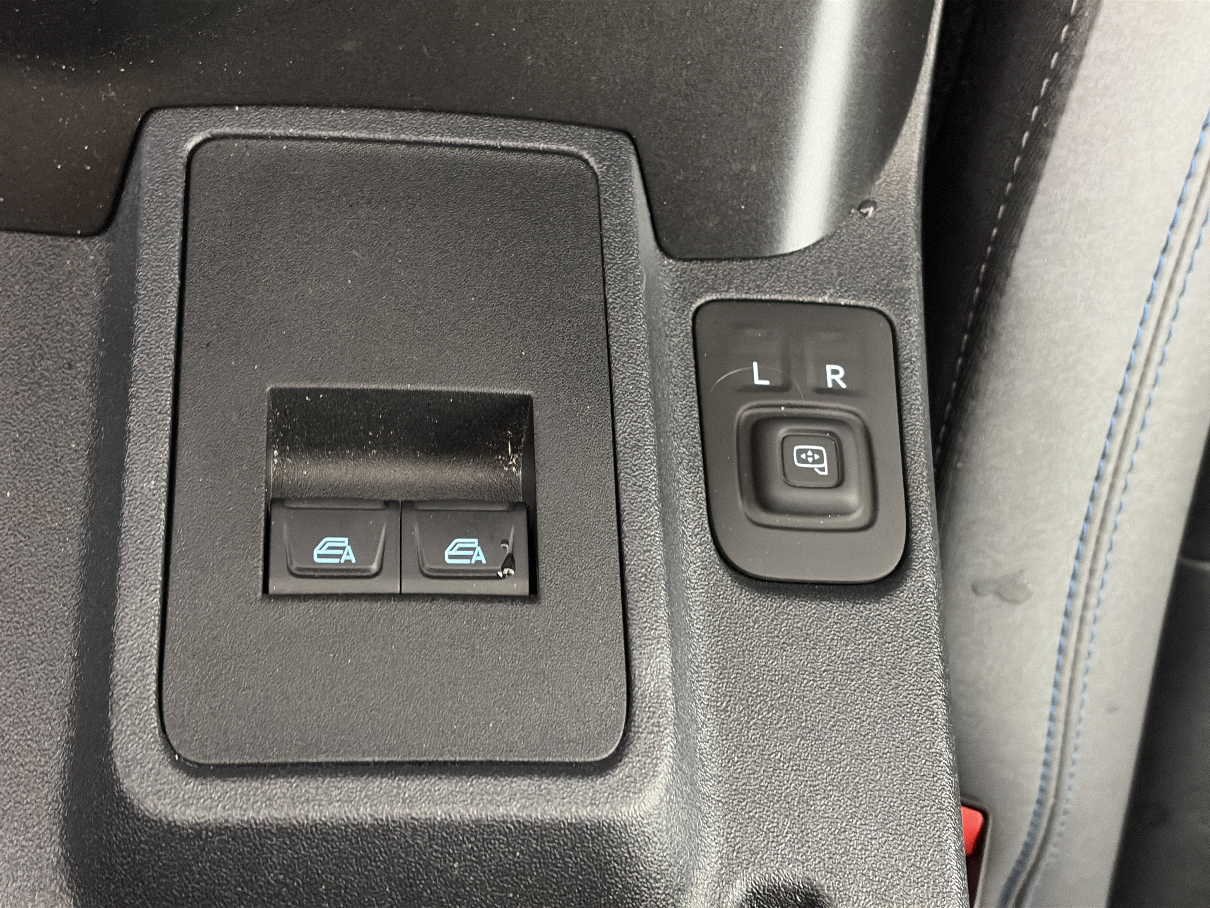 Used 2023 Ford Bronco Black Diamond image 29