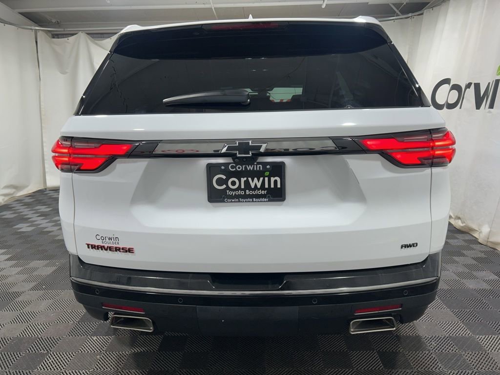 Used 2022 Chevrolet Traverse Premier w/ Redline Edition AWD/4WD image 7