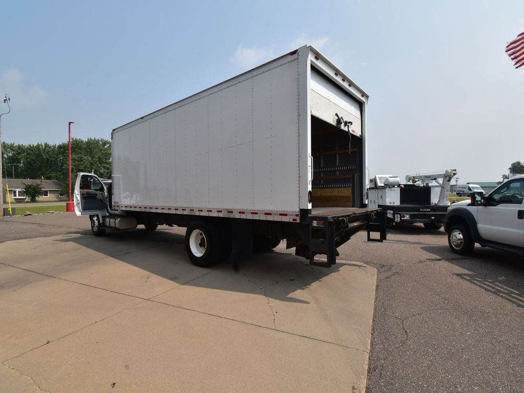 Used 2019 Ford F750 2WD Regular Cab Super Duty image 18