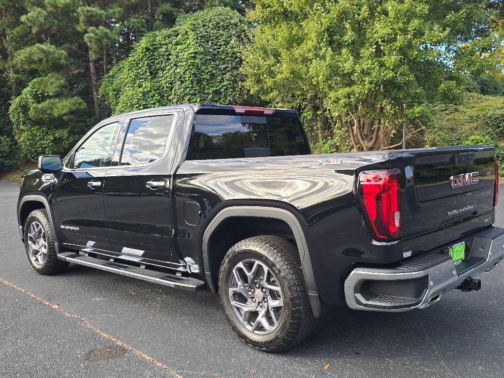 New 2026 GMC Sierra 1500 SLT w/ SLT Premium Plus Package image 17