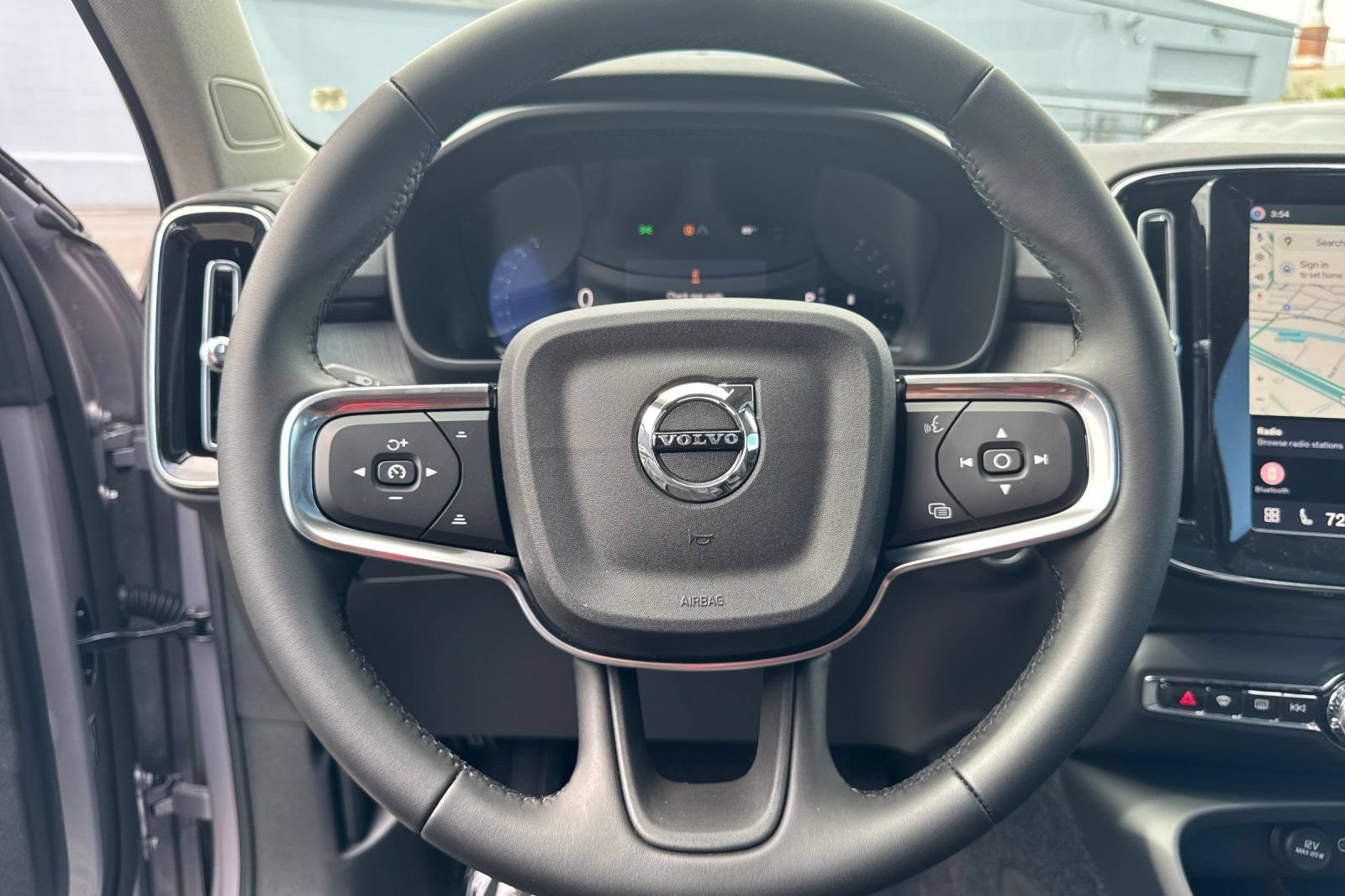 New 2026 Volvo XC40 B4 Core w/ Protection Package Premier FWD image 26