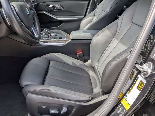 Used 2020 BMW 330i xDrive Sedan w/ Driving Assistance Package image 16
