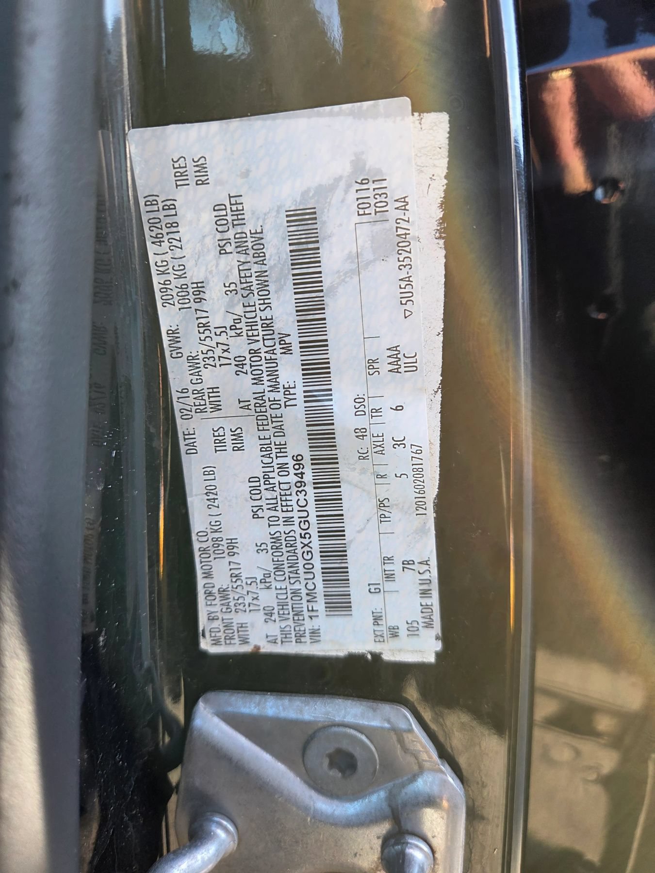 Used 2016 Ford Escape SE w/ Equipment Group 201A FWD image 17