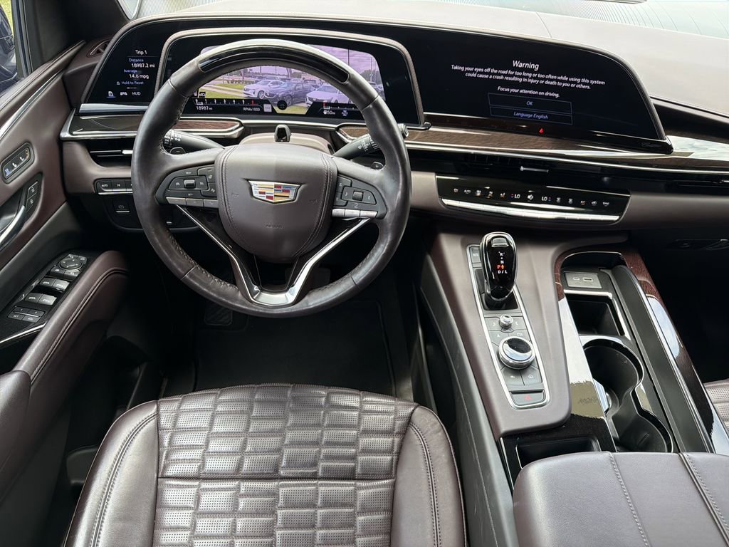 Certified 2024 Cadillac Escalade Sport Platinum w/ LPO, ONYX Package AWD/4WD image 14