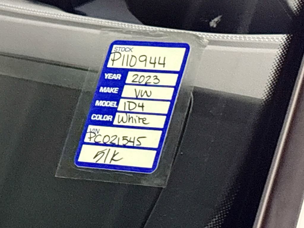 Certified 2023 Volkswagen ID.4 Pro image 25