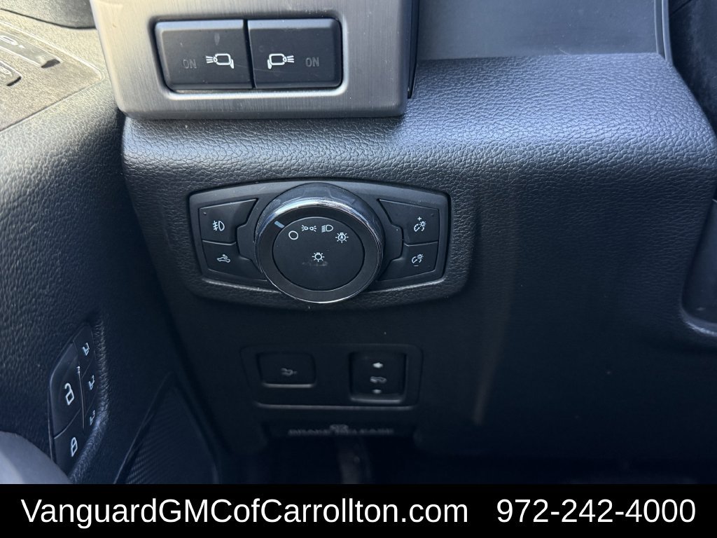 Used 2021 Ford F250 Platinum w/ FX4 Off-Road Package AWD/4WD image 23