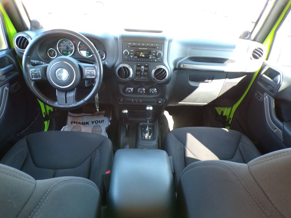 Used 2013 Jeep Wrangler Unlimited Sport image 8