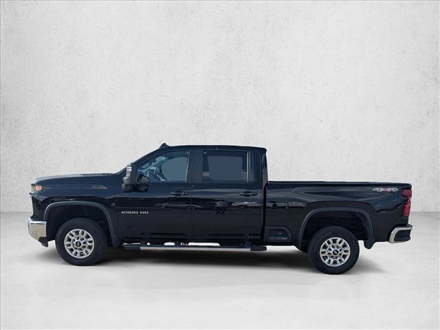 Used 2025 Chevrolet Silverado 2500 LT w/ Convenience Package AWD/4WD image 7