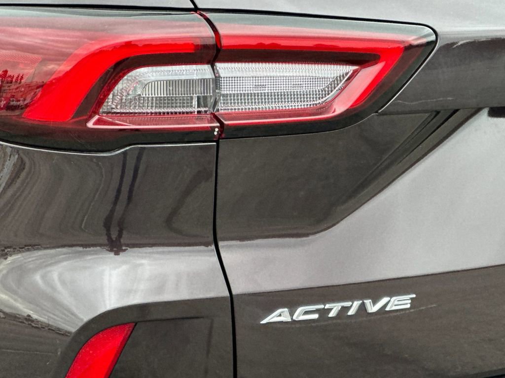 Certified 2023 Ford Escape Active FWD image 25