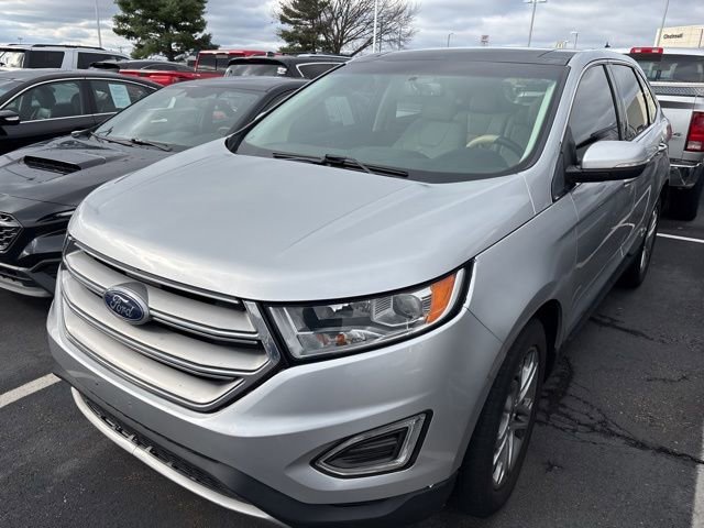Used 2016 Ford Edge Titanium image 3