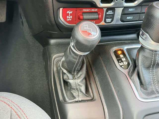 Used 2024 Jeep Wrangler Unlimited Rubicon AWD/4WD image 22
